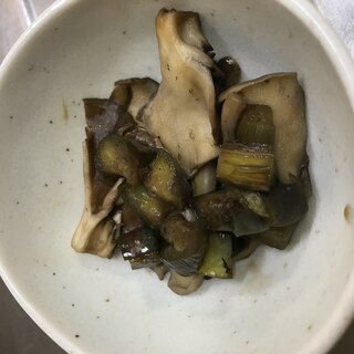 簡単副菜♪舞茸とナスの焼き浸し